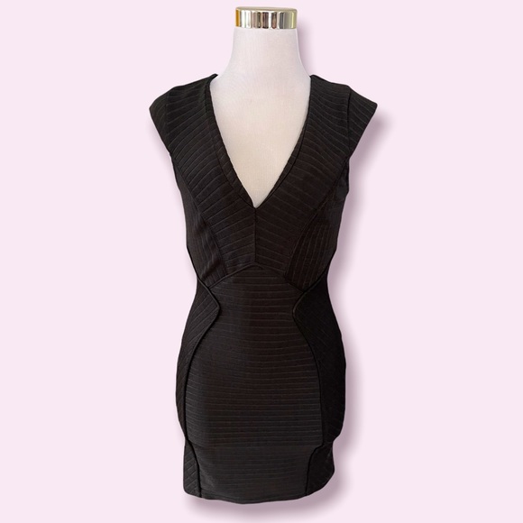 TOPSHOP Black Cap Sleeve Bodycon Mini Size 4 - Picture 2 of 4